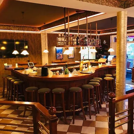 Restaurant Byblos Hotel 3*